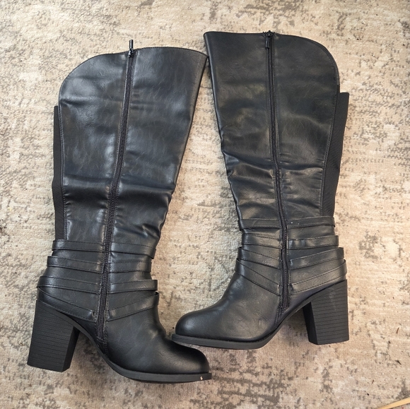 Torrid Tall Black Heeled Boots NIB Sz 11 W Multi Buckle Wide Calf Vegan - Picture 2 of 10